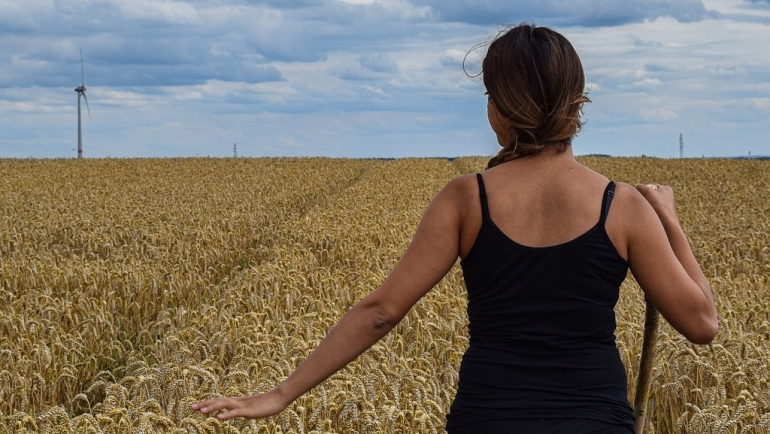 Мајките земјоделки ќе може да аплицираат за додаток за мајчинство од 9 месеци
