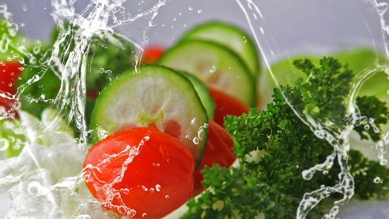 Заблуди и вистини зошто некои краставици горчат?